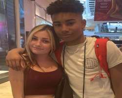 She met TikTok star Mike (popular as Slimedupmike) in a mall and also shared a photograph with him on her Instagram.
